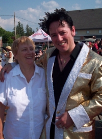 Bruce Stewart and Carolyn Stewart